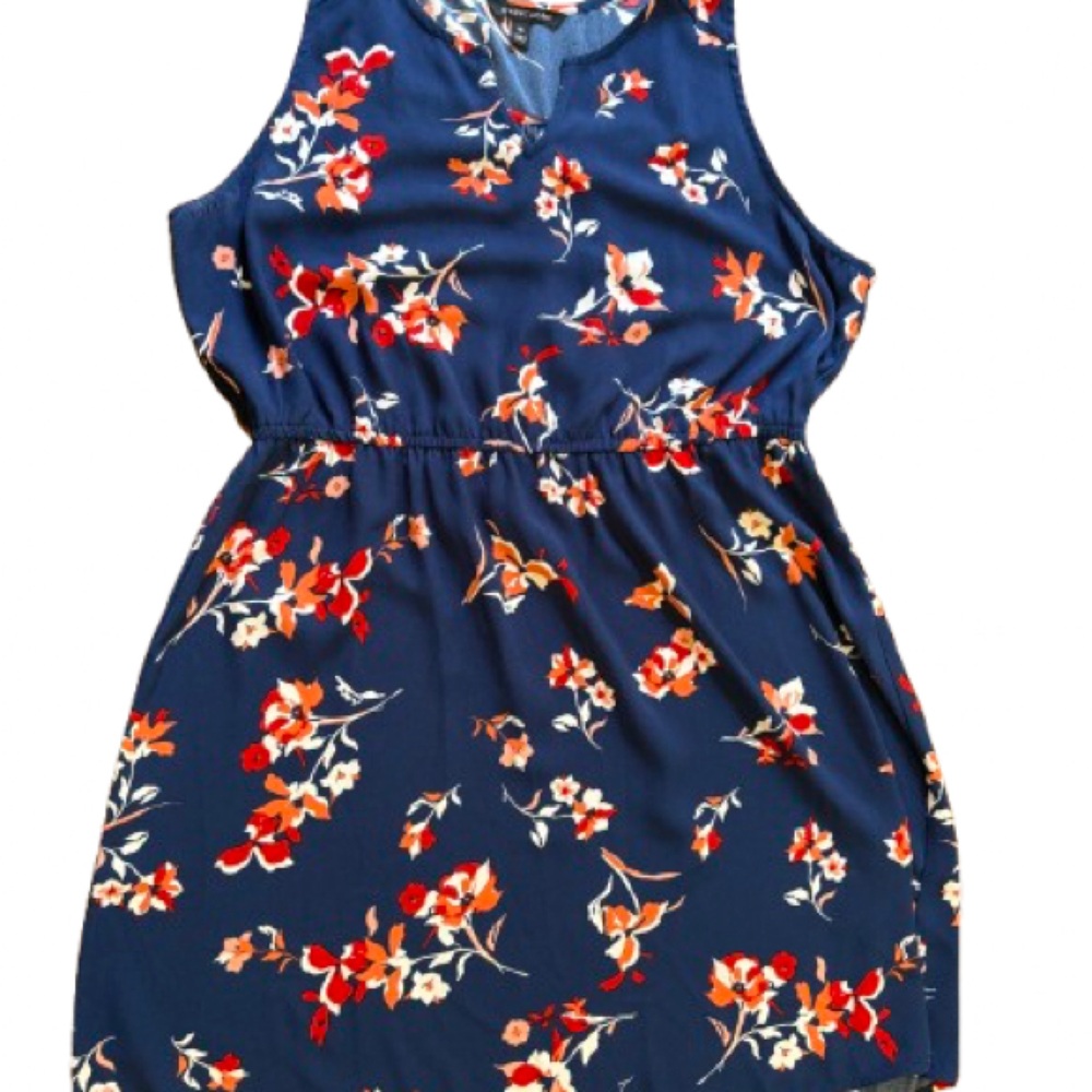 41 Hawthorn Navy Floral Dress